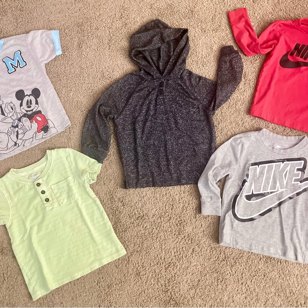 Boys 2T T-shirt bundle